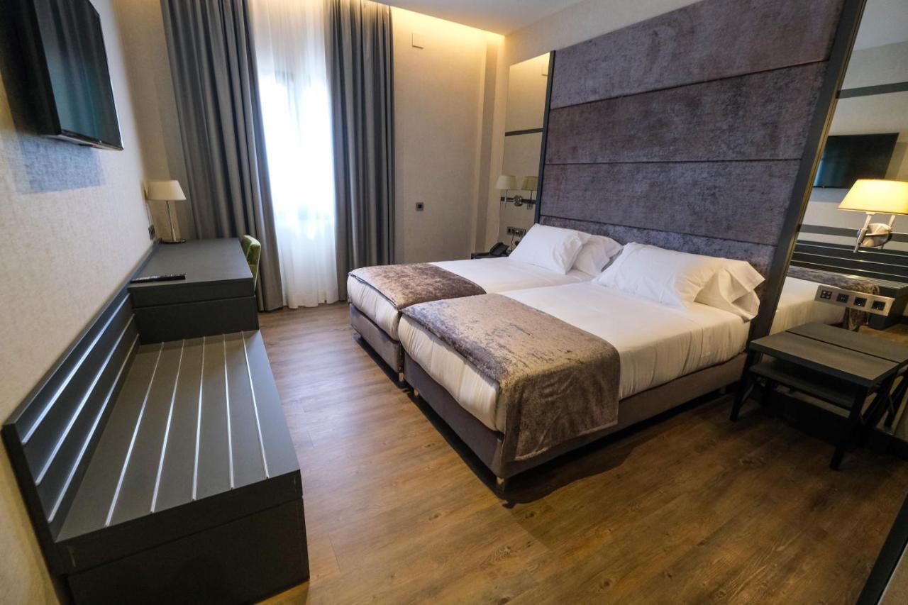 Hotel Ld Sevilla 2*